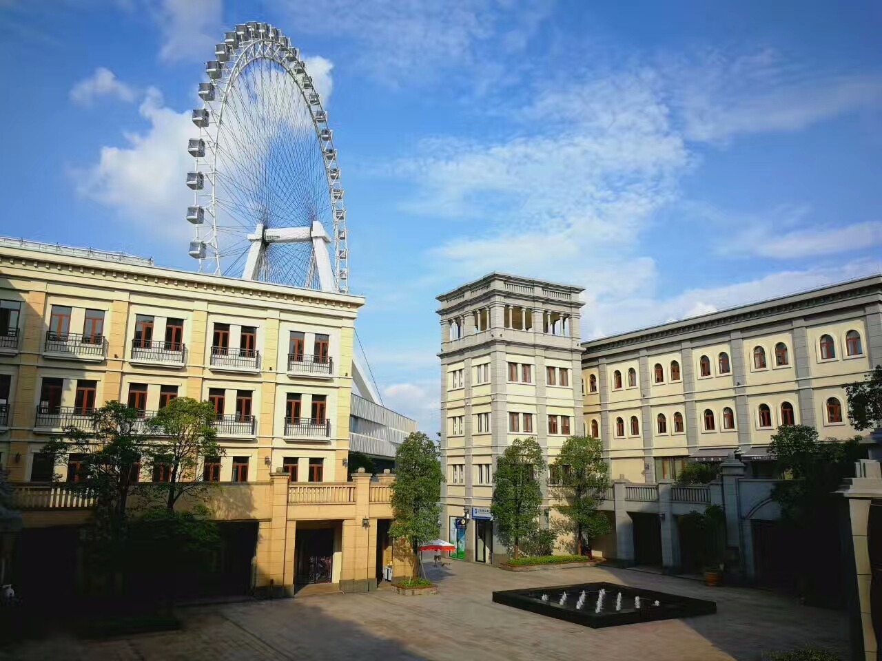 清遠(yuǎn)美林湖生態(tài)小鎮(zhèn)大家元家園酒店中央空調(diào)案例.png